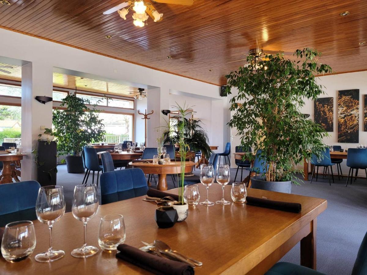 Hotel Restaurant Les Glycines Vieille-Brioude 외부 사진