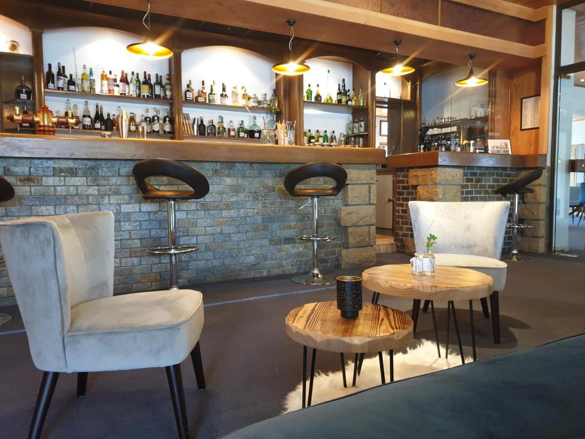 Hotel Restaurant Les Glycines Vieille-Brioude 외부 사진